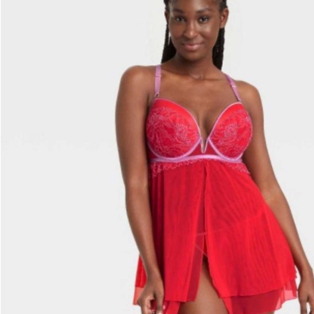 NWT auden red/purple, extra padded bra,, mini lingerie, size M